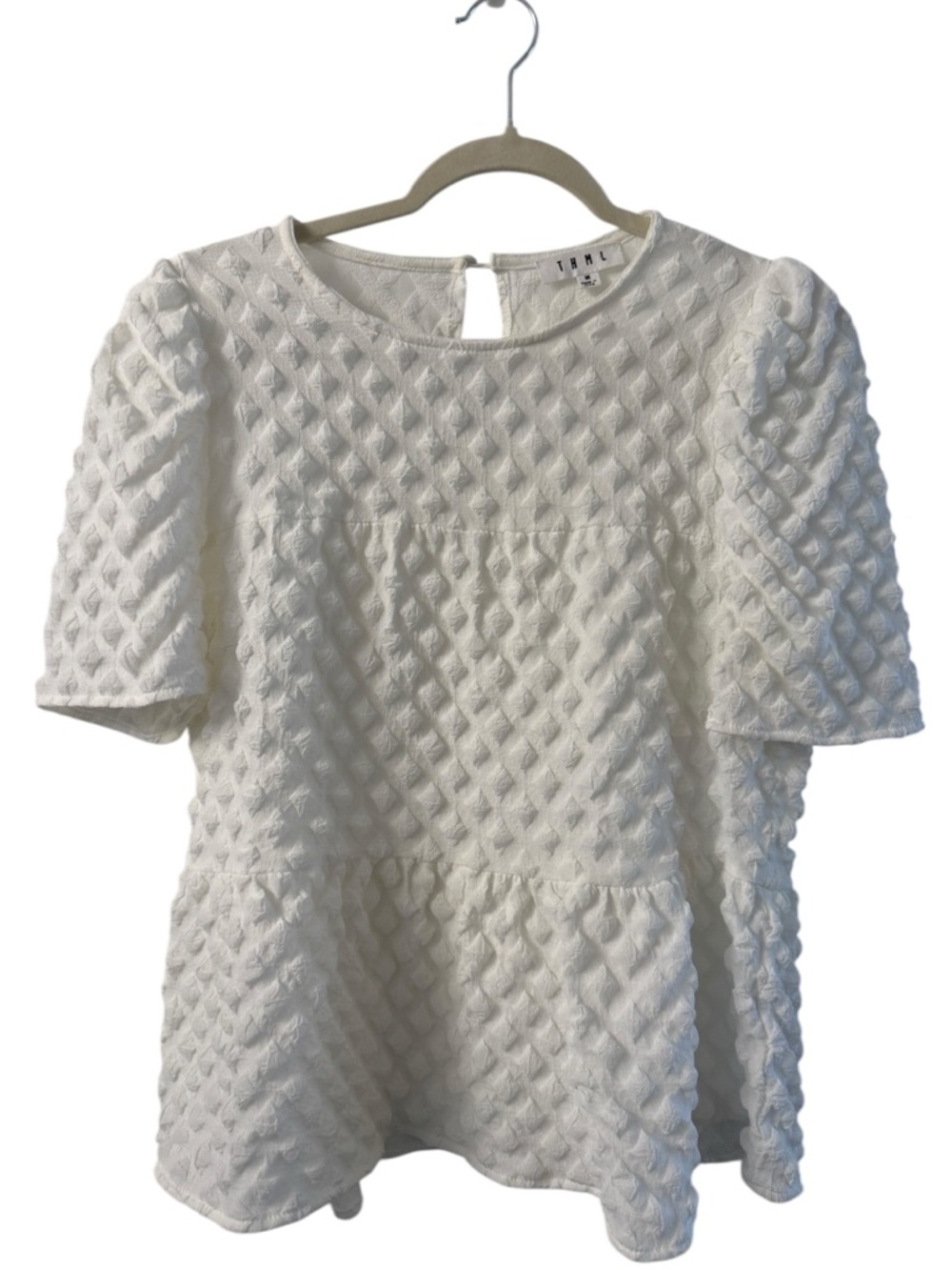 THML White/Ivory Textured Puff Sleeve Tiered Blouse M Business Casual
